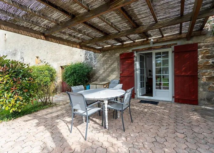 בית נופש Chez Lydie Dans Le Bearn