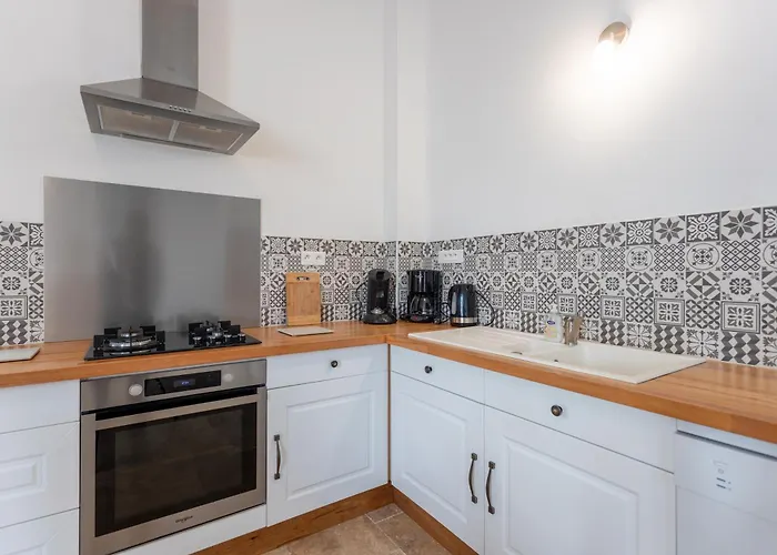 Chez Lydie Dans Le Bearn Dognen