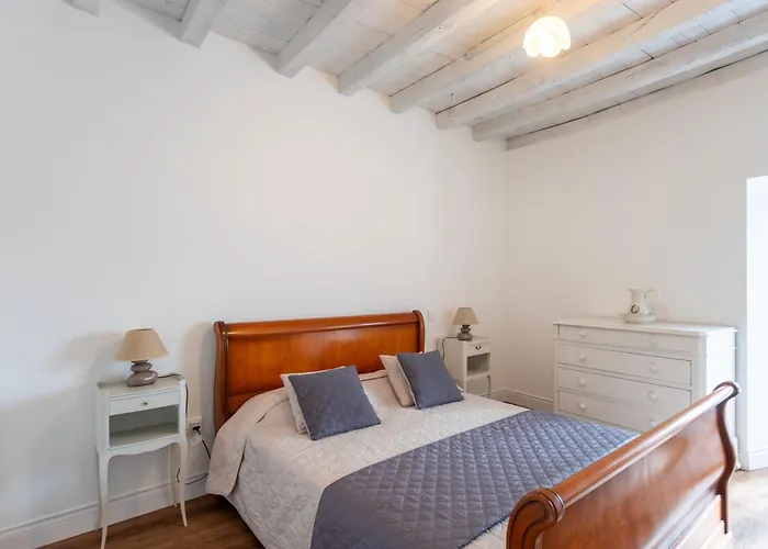 Chez Lydie Dans Le Bearn בית נופש